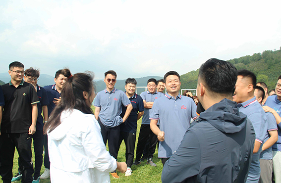 凝心聚力,超越自我,团结奋进,追求卓越,雷竞技打水2023团建活动圆满结束!(图13) 1-230Z41K54S20.jpg